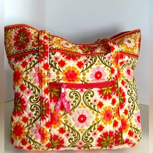 Vera Bradley Large Floral Quilted Multi-Compartment Tote/Diaper/Beach Bag